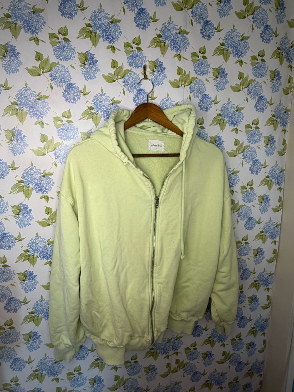 Wilfred Free Light Green Zip-Up Hoodie XL/XXL (3)